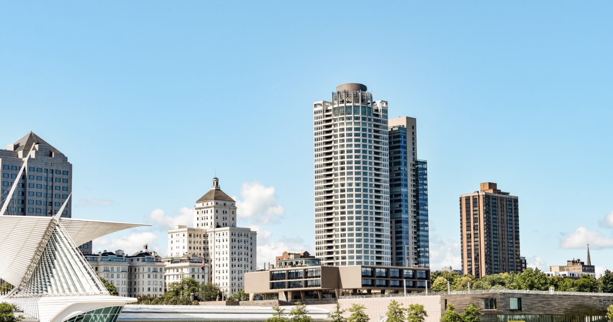 milwaukee skyline